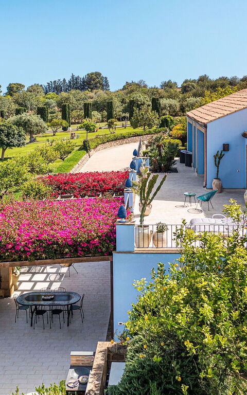 Pigna Blue: Eksteriør, Utendørs, Visningar