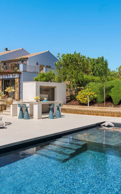 Pigna Blue: basseng, Eksteriør, Utendørs