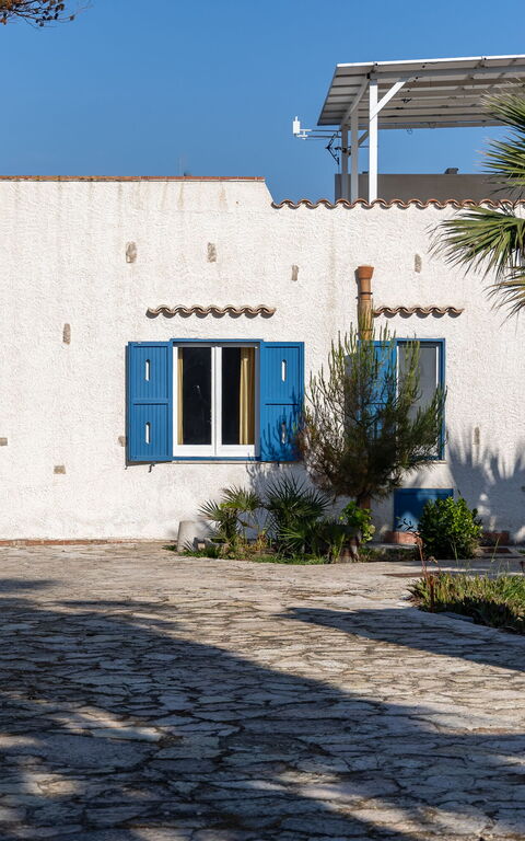 Villa Maraus: Eksteriør, Utendørs