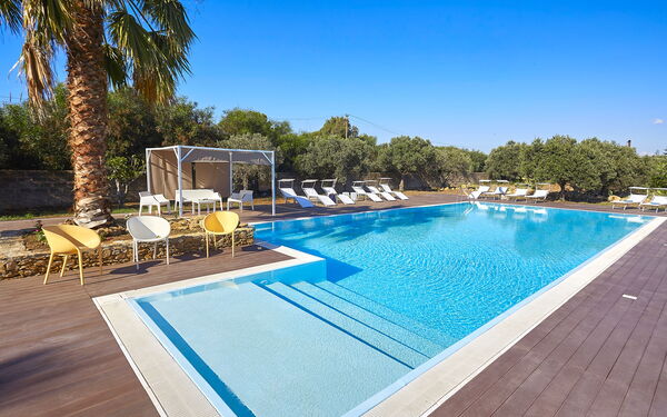 Villa Maraus: basseng, Eksteriør, Utendørs