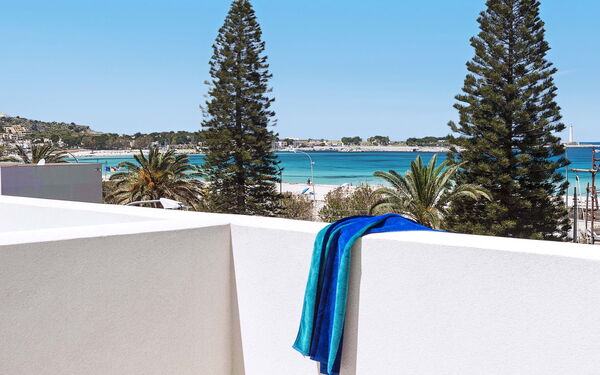 Lisca Bianca: Eksteriør, Utendørs