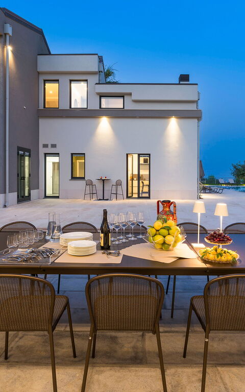 Villa Gianos: Eksteriør, Utendørs