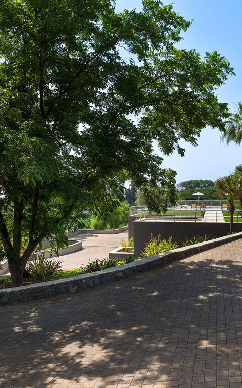 Villa Gianos: Eksteriør, Hovedinngang, Utendørs