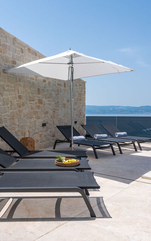 Villa Sea Breeze: basseng