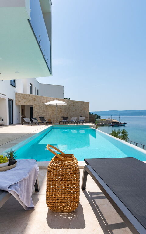 Villa Sea Breeze: basseng