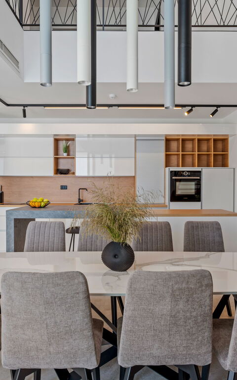 Villa Loma: Kjøkken, Lunsjrom