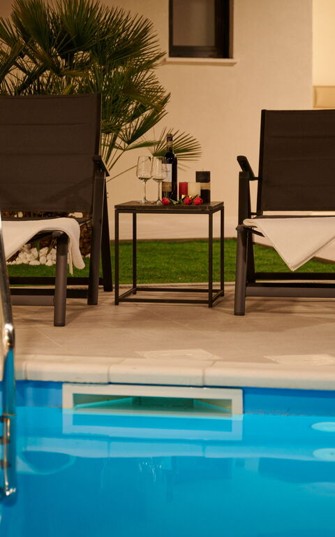 Villa Stella: basseng