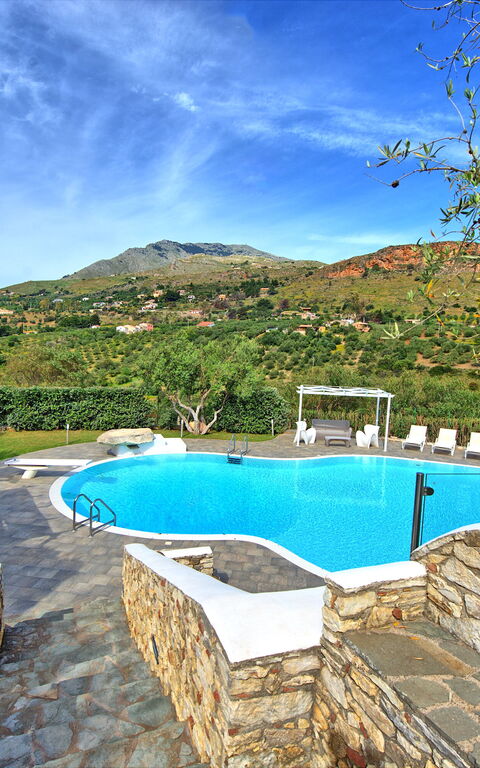 Villa Demetra: basseng, Eksteriør, Utendørs