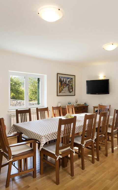 Villa Roglic: Lunsjrom