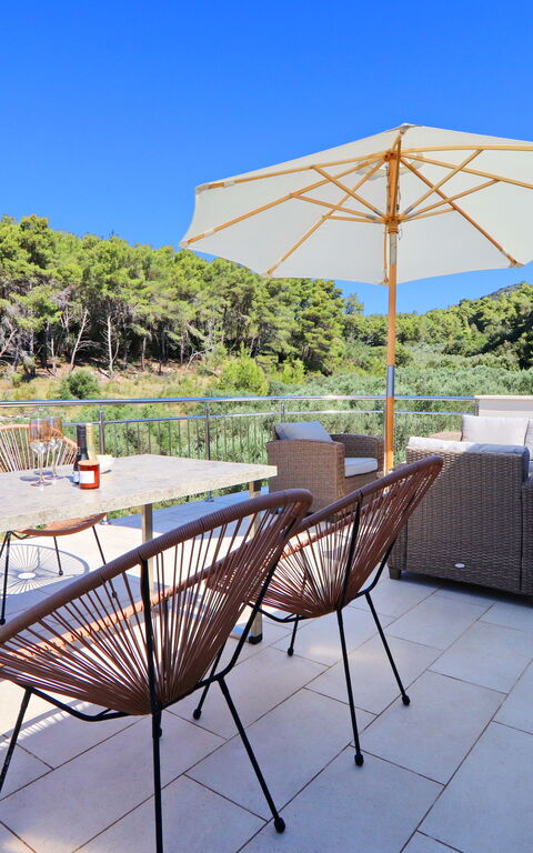 Villa Emerald: Balkong / terrasse / uteplass, Utendørs, Visningar