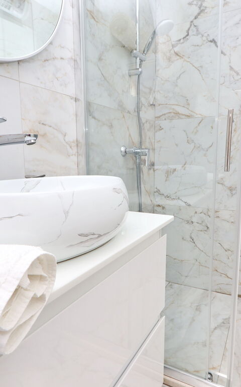 Villa Emerald: Baderom