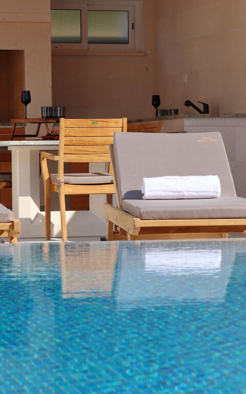 Villa Emerald: basseng