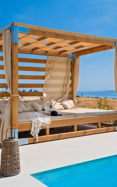 Villa Elektra: Balkong / terrasse / uteplass, basseng, Utendørs