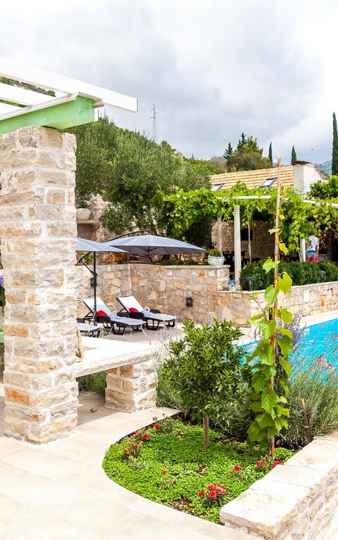 Villa Azurit: Balkong / terrasse / uteplass, basseng