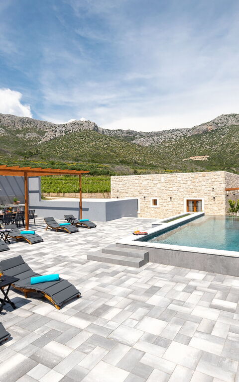 Villa Spectrum: Balkong / terrasse / uteplass, basseng, Eksteriør, Utendørs