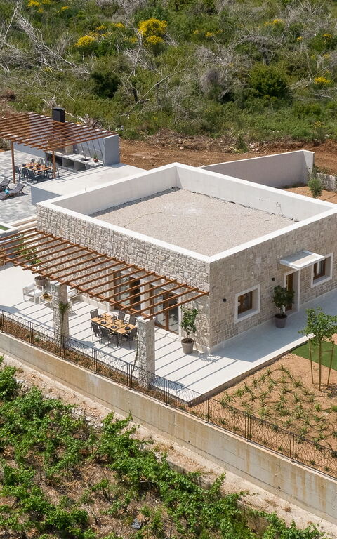 Villa Spectrum: Eksteriør, Visningar