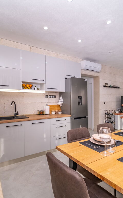 Villa Diana: Kjøkken, Lunsjrom