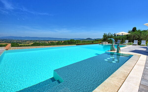 Villa Acquaviva: basseng, Sommer, Utendørs, Visningar