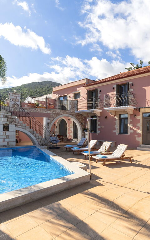 Villa Kois: basseng, Eksteriør, Utendørs