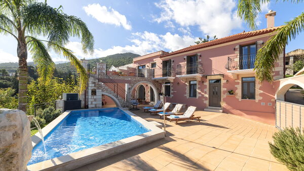 Villa Kois: basseng, Eksteriør, Utendørs