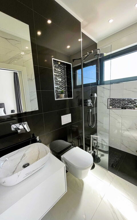 Villa Nikta: Baderom