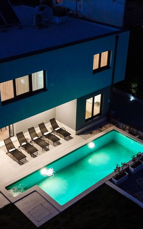 Villa Orvas 190: Eksteriør