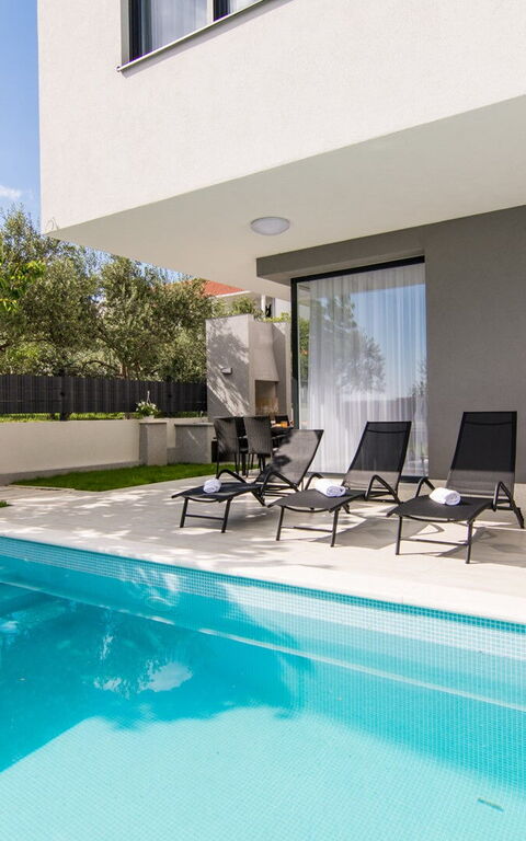 Villa Orvas 190: Balkong / terrasse / uteplass, basseng, Eksteriør, Utendørs