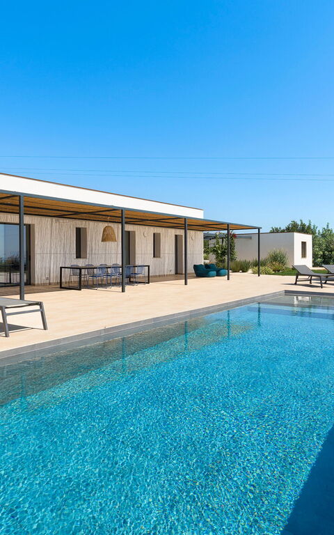 Villa Passo Salina: basseng, Hage