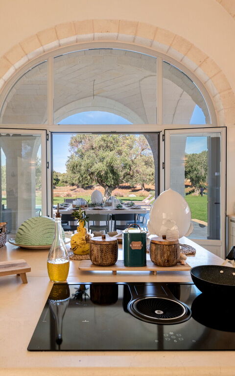 Tenuta Palù: Hovedinngang, Kjøkken, Lunsjrom