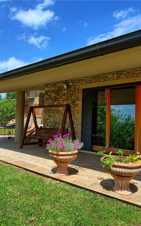 Villa Paradiso: Hage