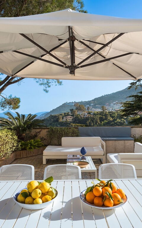 Villa Giuffrè: Balkong / terrasse / uteplass, Eksteriør, Utendørs, Visningar