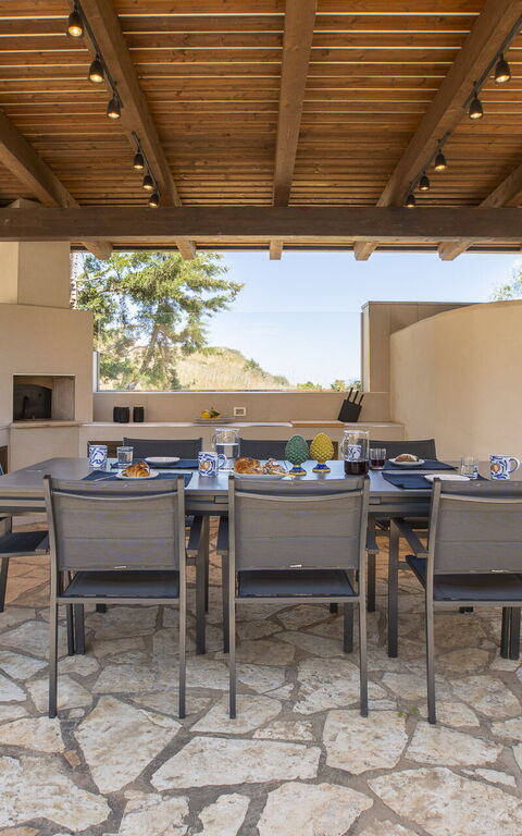 Villa Petra: Utendørs