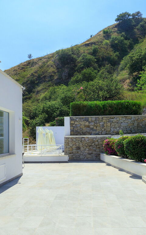 Villa Elysium: Eksteriør, Utendørs