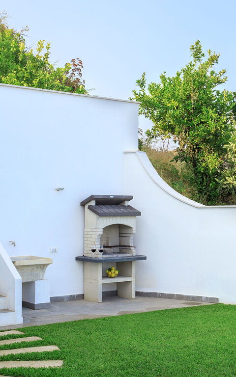 Villa Elysium: Eksteriør, Utendørs