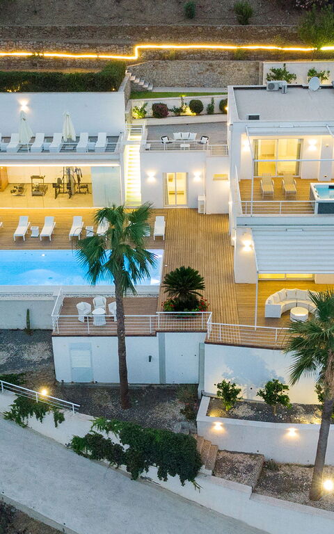 Villa Elysium: basseng, Eksteriør, Utendørs