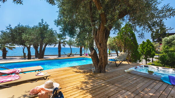 Villa Bellasia: basseng, Eksteriør, Utendørs, Visningar