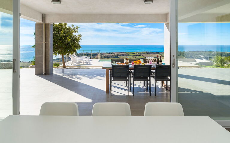 Villa Giglio Di Mare: Kjøkken, Lunsjrom