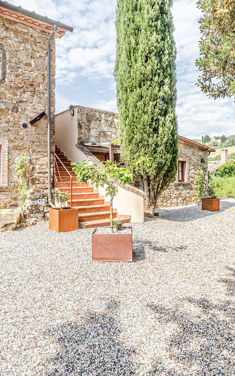 Chateau La Siroque: Eksteriør, Utendørs