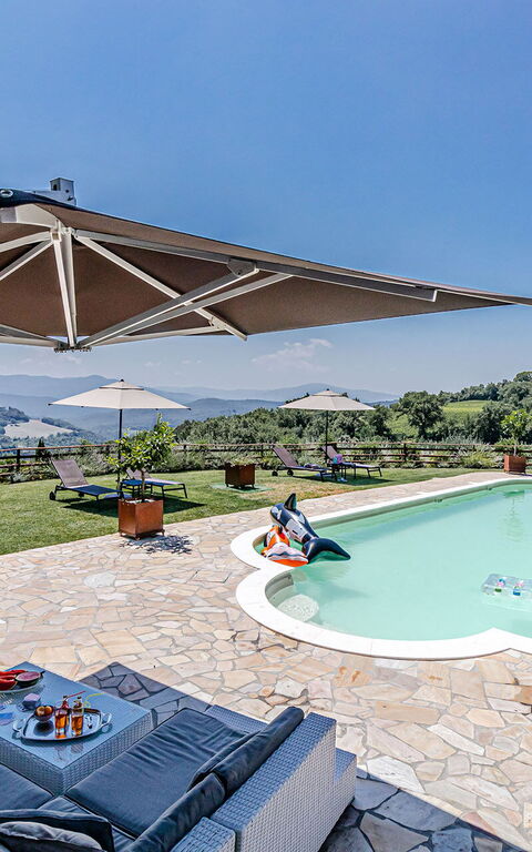 Chateau La Siroque: basseng, Eksteriør, Utendørs, Visningar