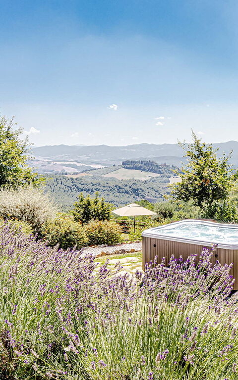 Chateau La Siroque: boblebad, Eksteriør, Hage, Utendørs, Visningar