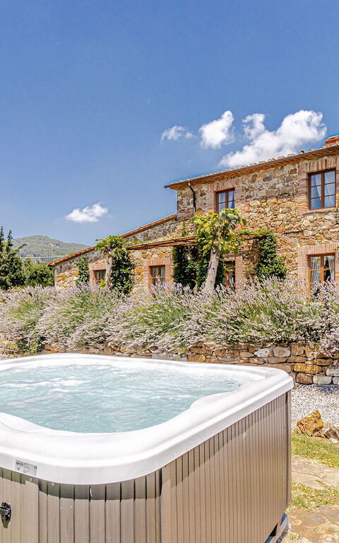 Chateau La Siroque: boblebad, Eksteriør, Hage, Utendørs