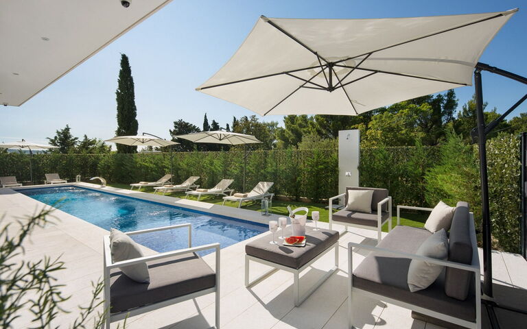 Orvas Villa 82: Balkong / terrasse / uteplass, basseng, Utendørs