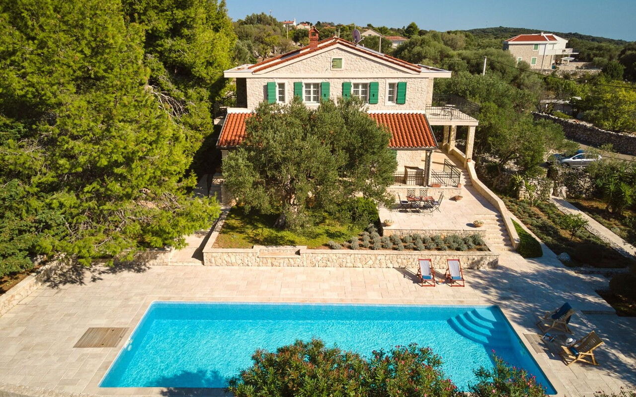 Orvas Villa 189: Balkong / terrasse / uteplass, basseng, Eksteriør, Hage