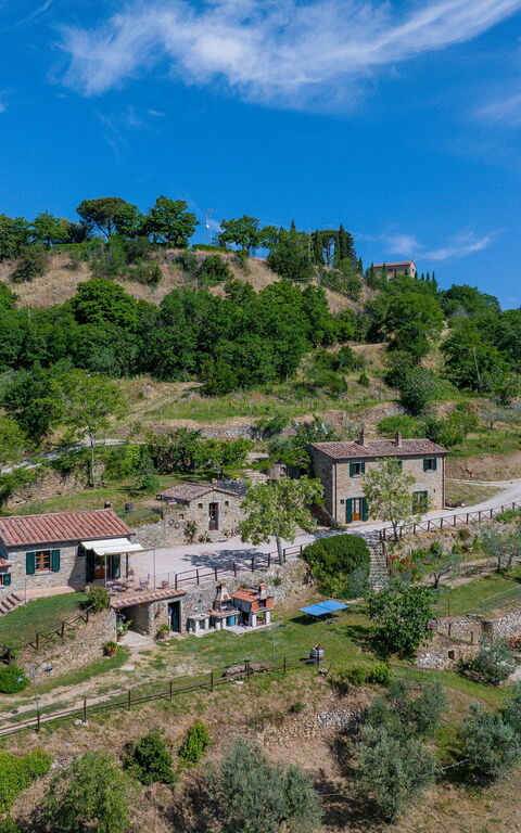 Casale Della Torre: basseng, Hage, Utendørs, Visningar