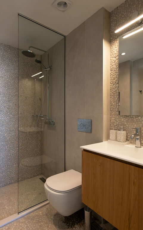 Villa Thea Mare Maistro: Baderom