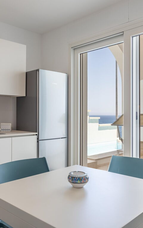 Marinaia Archi: Kjøkken, Lunsjrom