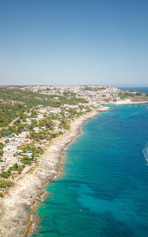 Marinaia Archi: Eksteriør, Utendørs, Visningar