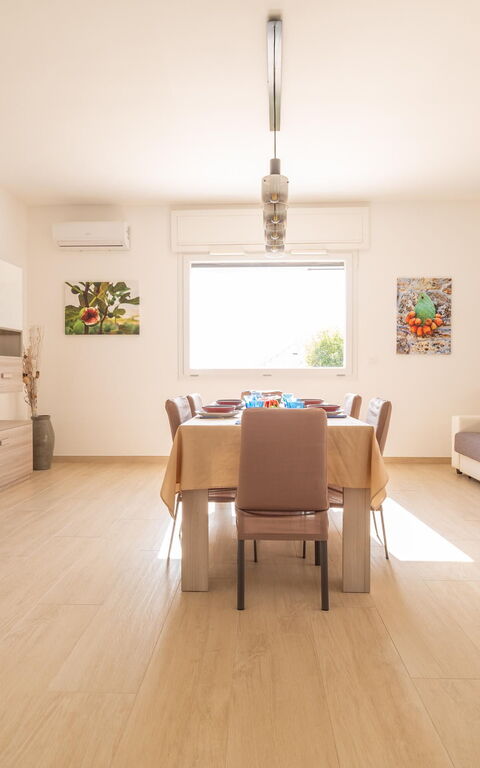 Villa Palibella: Kjøkken, Lunsjrom, Stue