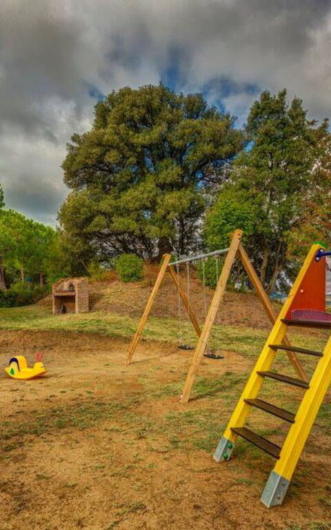 Leccino: Eksteriør, Hage, Utendørs, Visningar