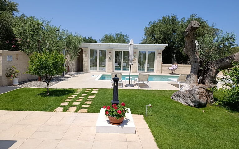 Terra Mater: basseng, Eksteriør, Hage, Utendørs